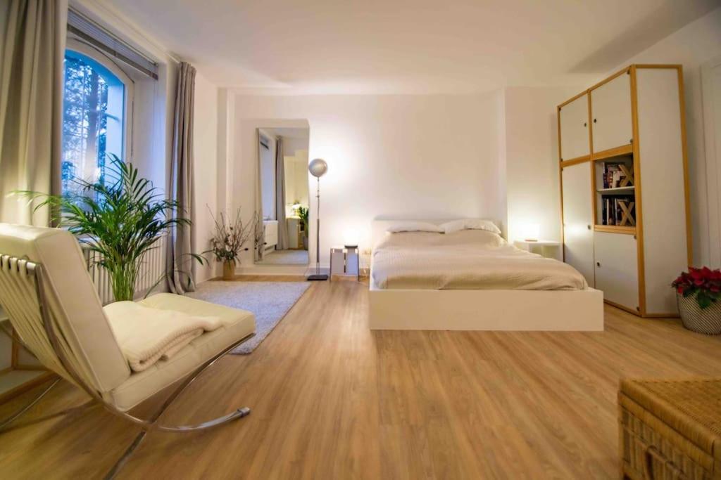 Ground Floor In Villa In Charlottenburg Garden View 베를린 외부 사진