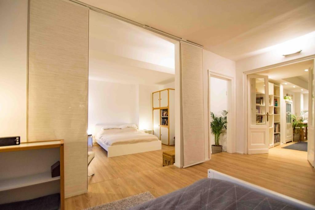 Ground Floor In Villa In Charlottenburg Garden View 베를린 외부 사진