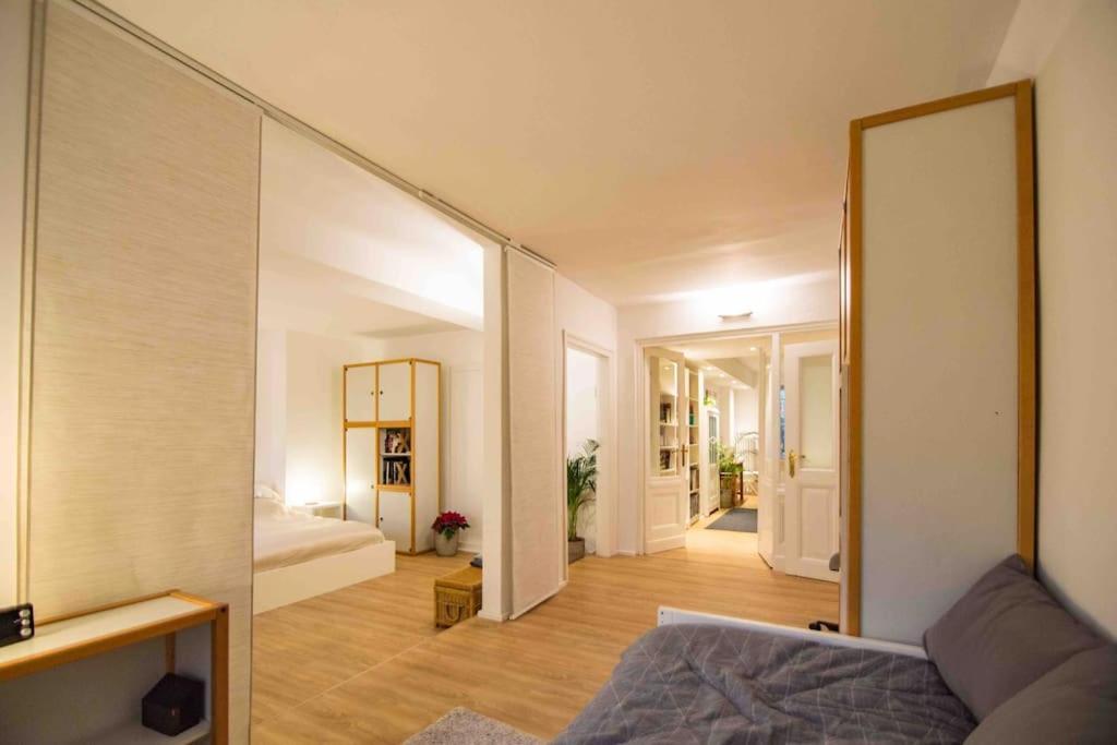 Ground Floor In Villa In Charlottenburg Garden View 베를린 외부 사진