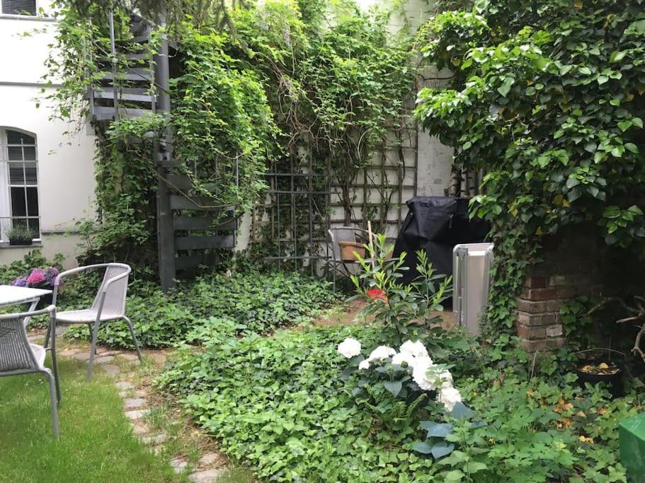 Ground Floor In Villa In Charlottenburg Garden View 베를린 외부 사진